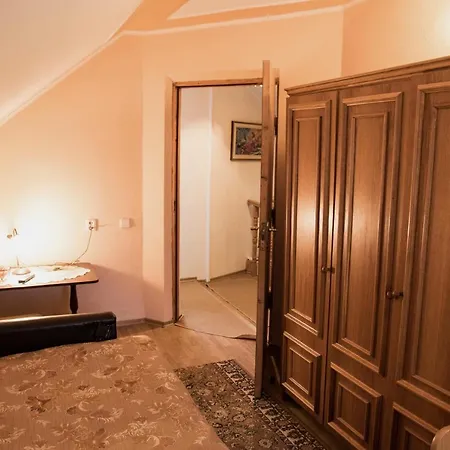 зелений дім - Viridi House Maison d'hôtes *